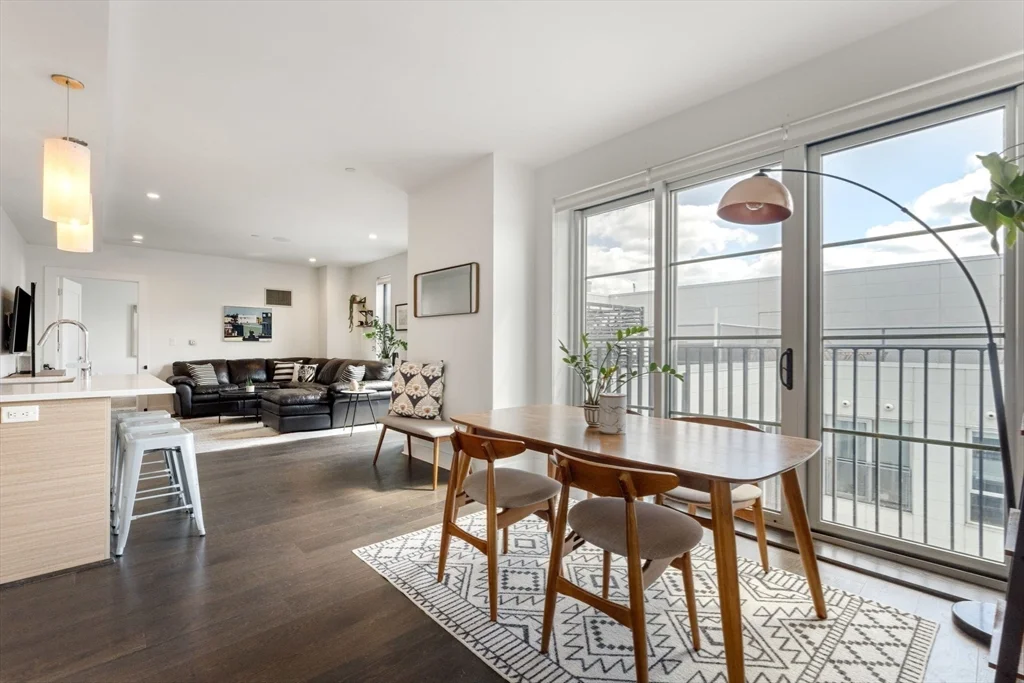 14 West Broadway, South Boston