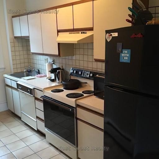 128 Hemenway St, Fenway