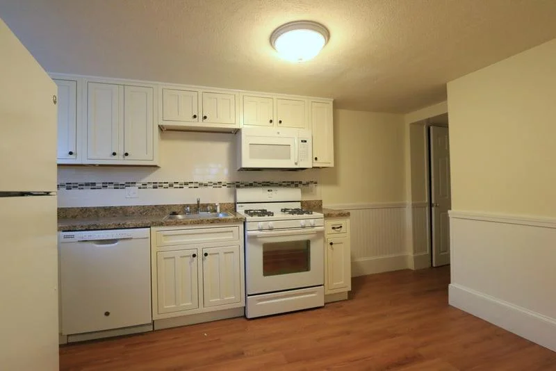 2 Central St, Spring Hill