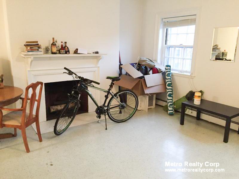 35 Garrison Rd, Washington Square