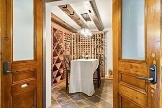 211 Forest St, Winchester