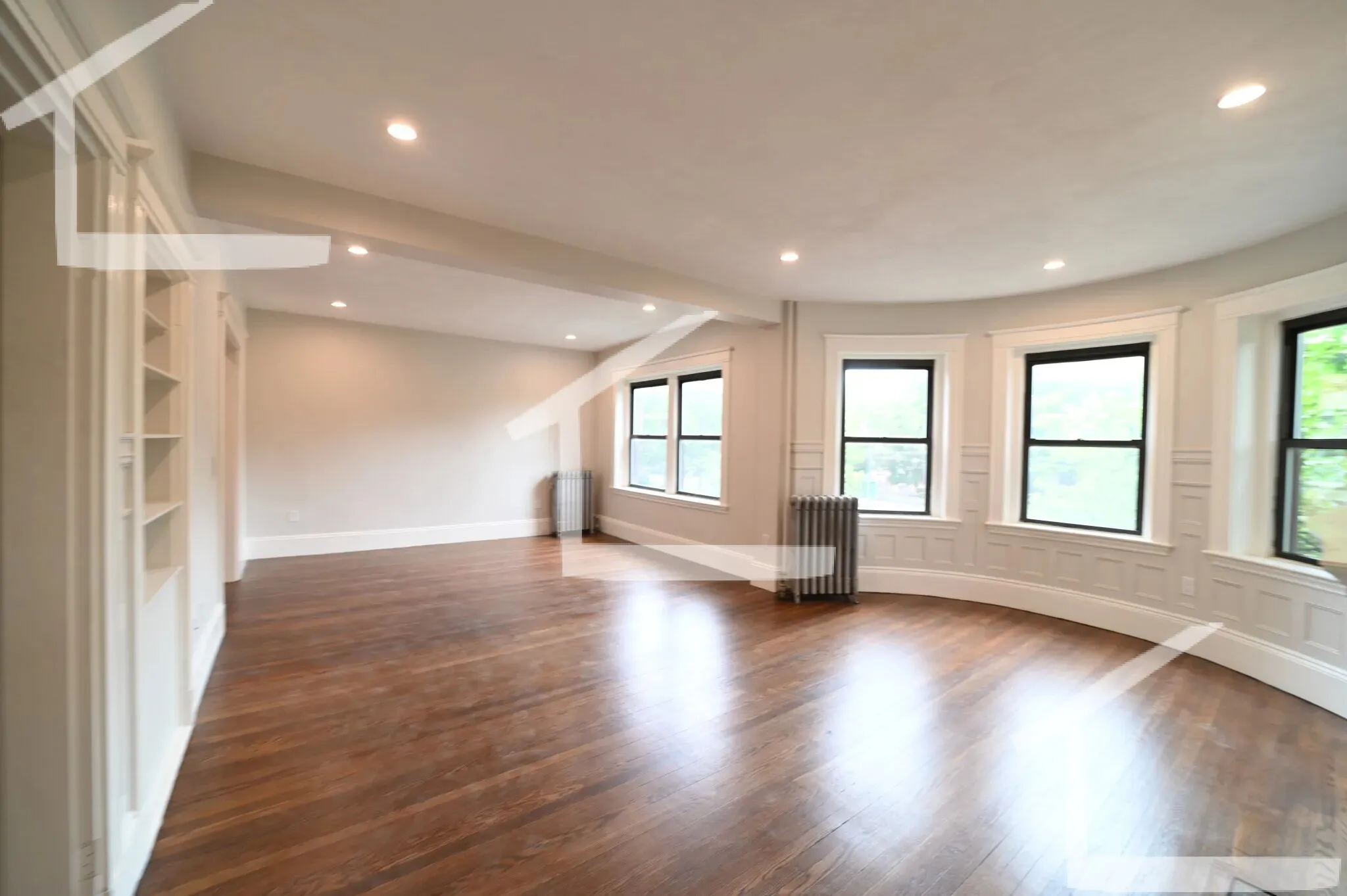 1855 Beacon St, Aspinwall Hill