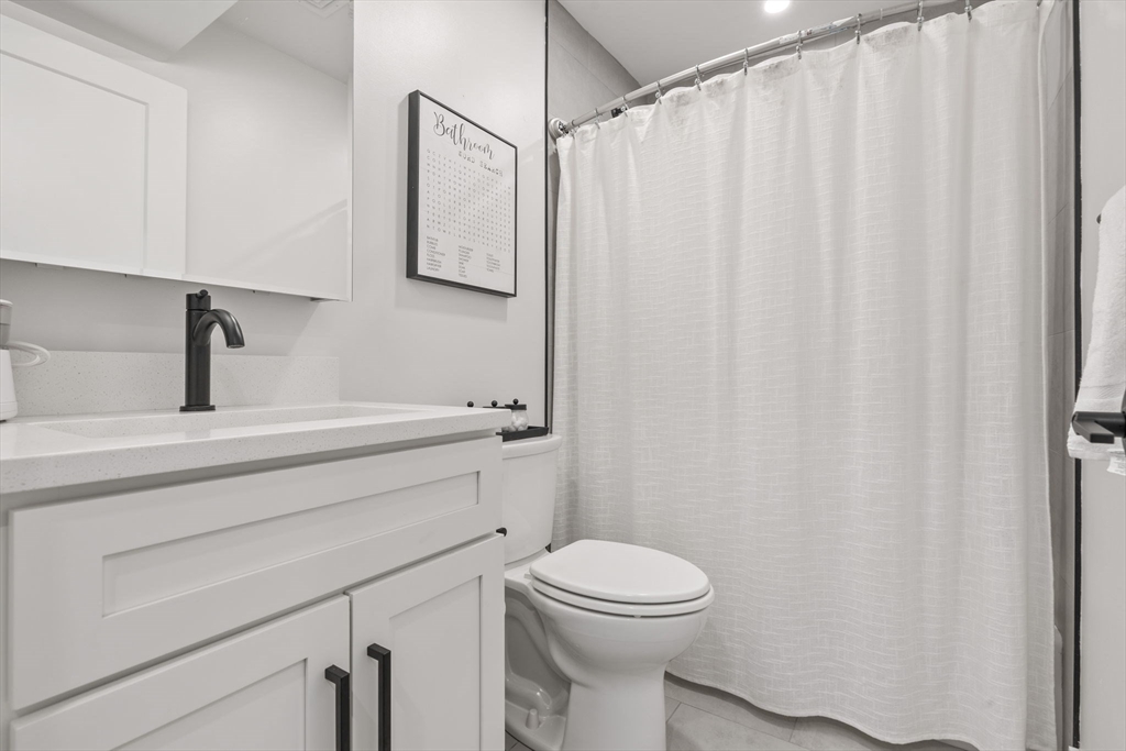 74 Tremont St, Charlestown