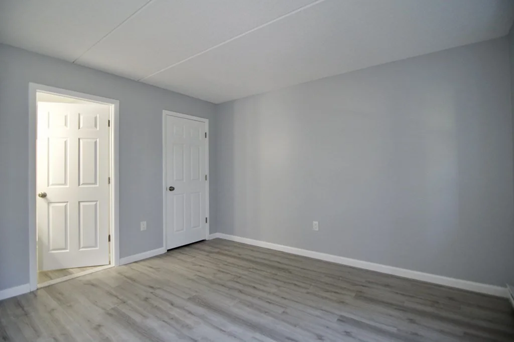 22 Maple Crest Cir, Holyoke