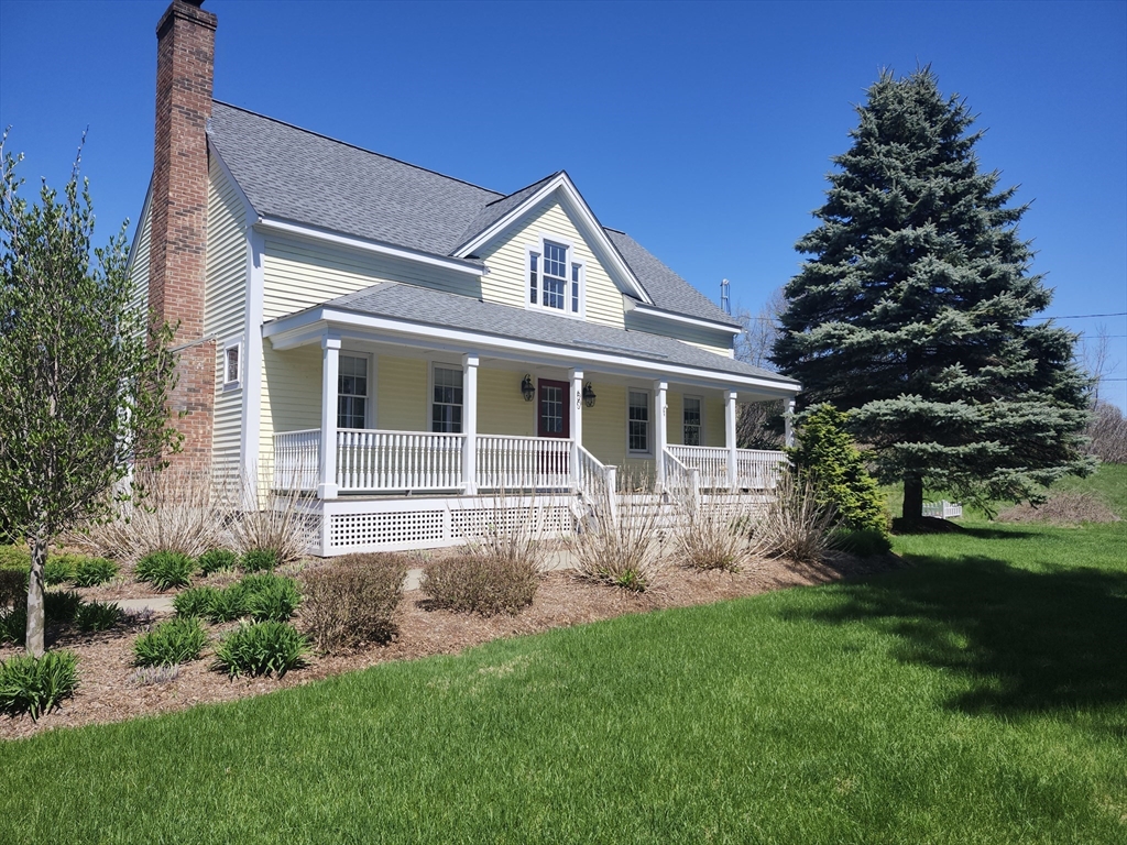 50 Fisher Rd, Southborough