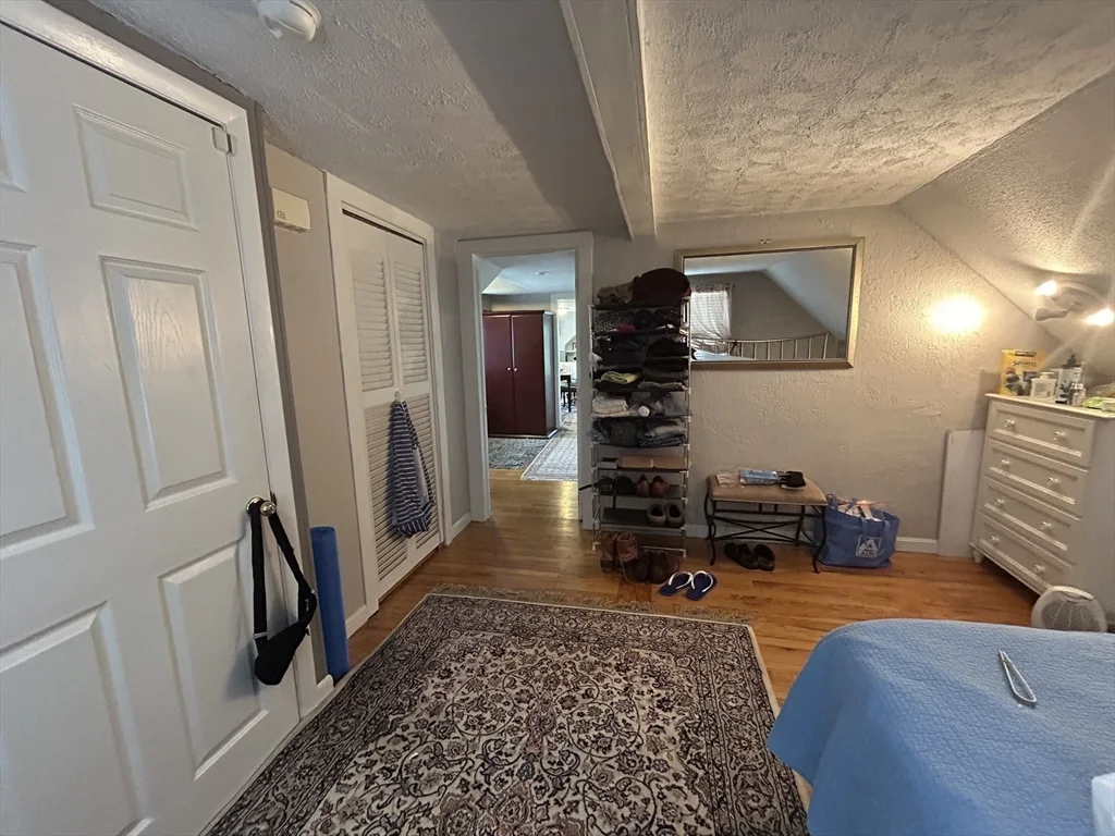 370 Main St, Winthrop