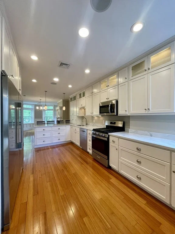 5 Strathmore Rd, Brookline