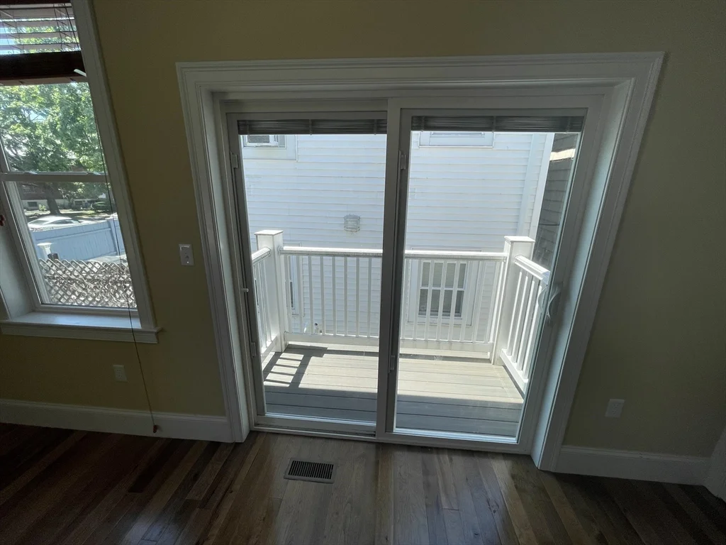7 Wendell Pl, South Boston