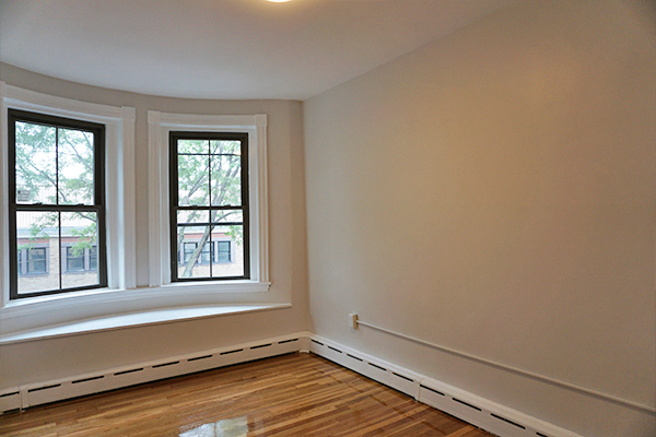 106 Willow St, Wellington-Harrington