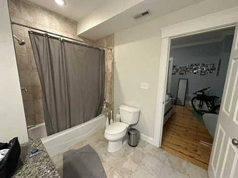 27 Essex St, The Port