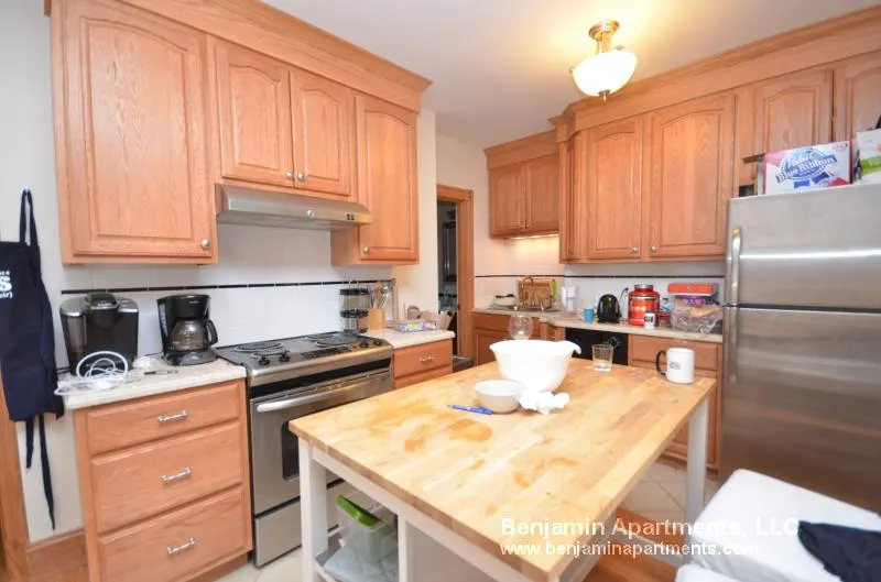 60 Phillips St, Beacon Hill