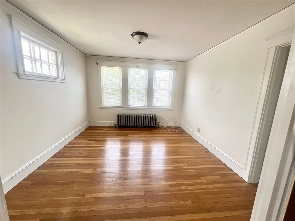7 Summer St, West Roxbury