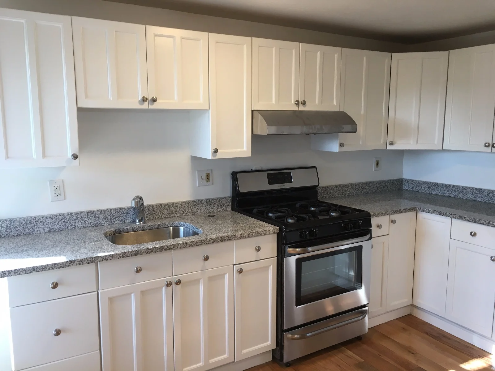 77 Division St, Chelsea