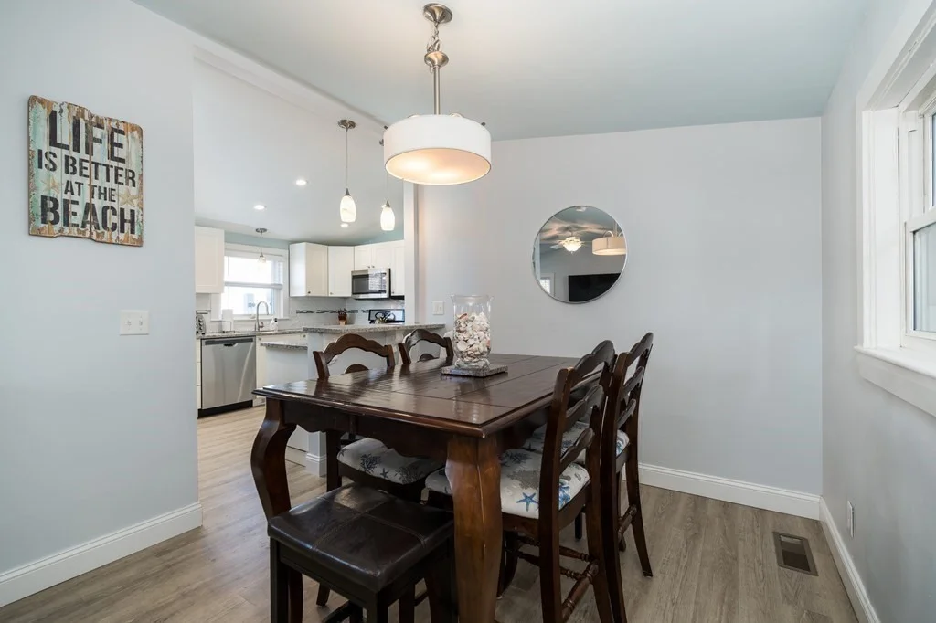 6 Cabo Dr, East Gloucester