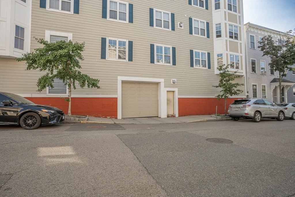 352 West 3rd St, South Boston