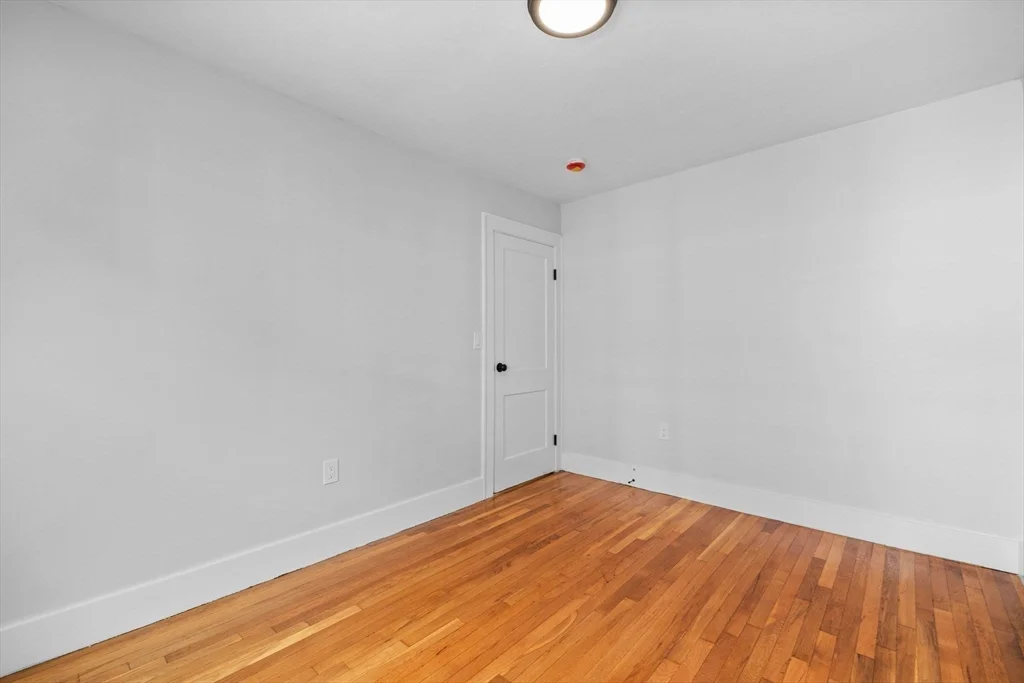 170 Calumet St, Mission Hill