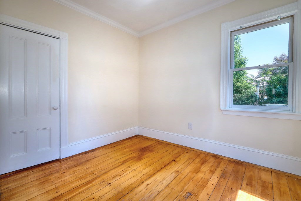 2 bed, 1 bath apartment for rent at 5 Stanford Ter Unit 1, Porter Square — photo 12 of 20