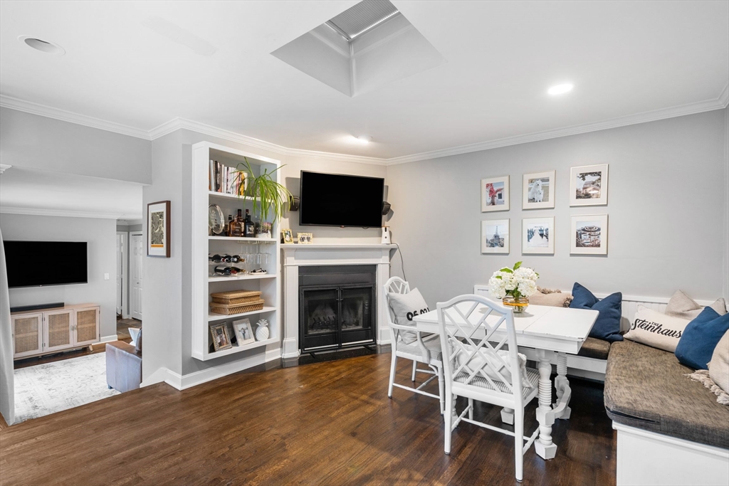 12 Mystic St, Charlestown