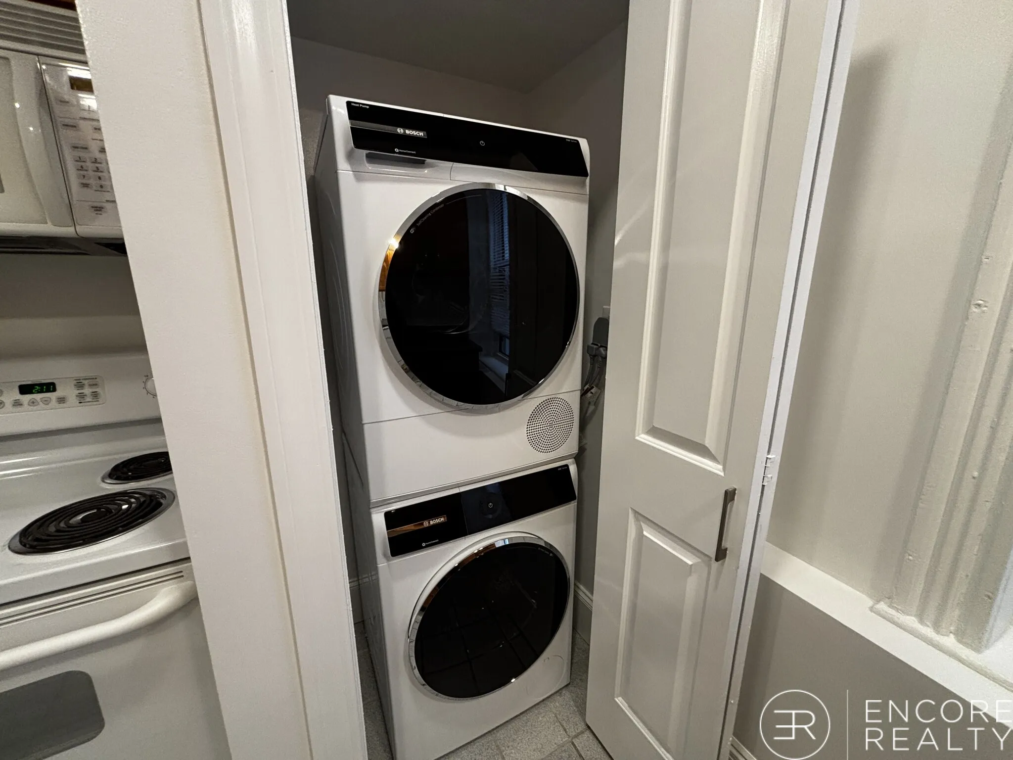 19 Peterborough St, Fenway