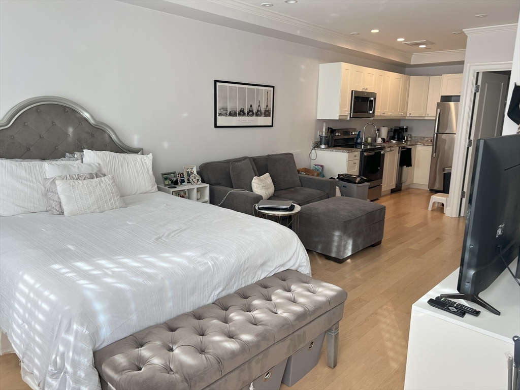 296 Beacon St, Back Bay