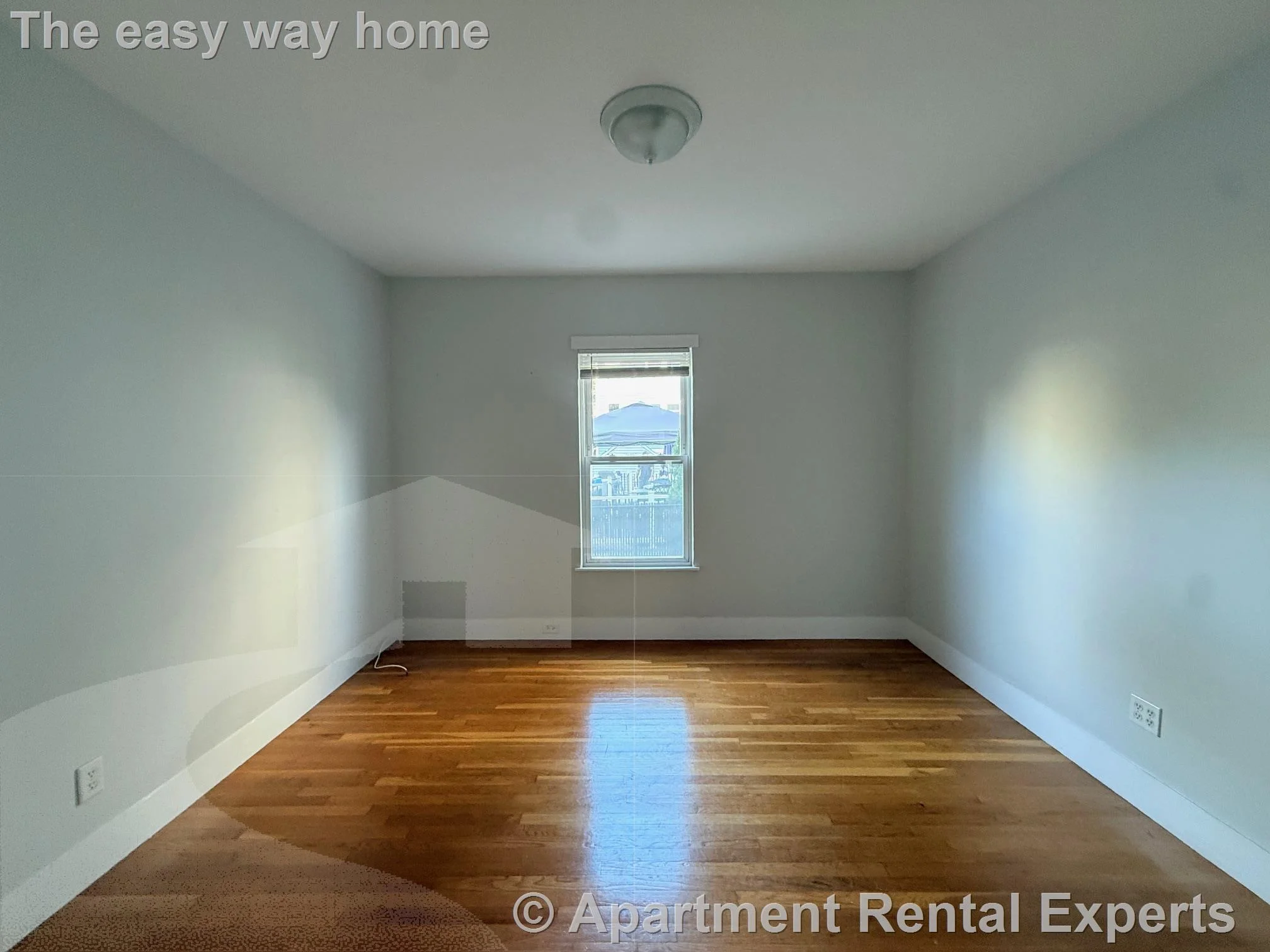 69 Raymond Ave, Tufts