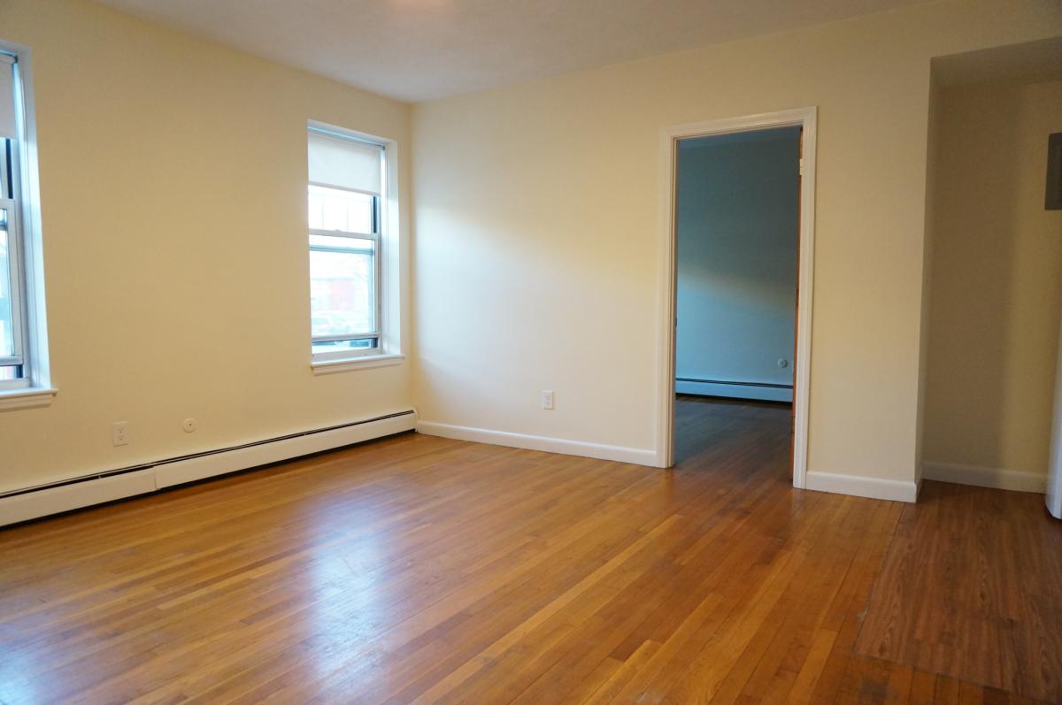 164 Beacon St, Back Bay