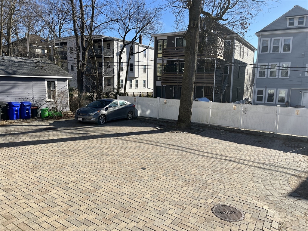 63 Sedgwick St, Jamaica Plain