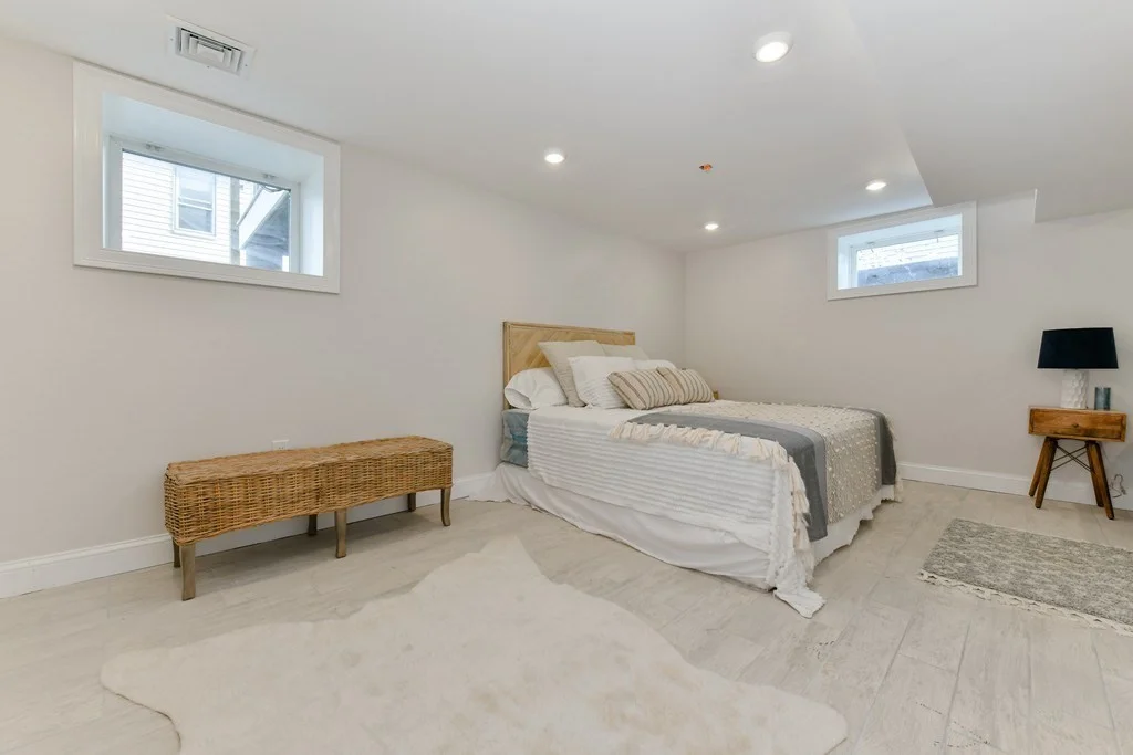 224 Newbury Ave, Quincy