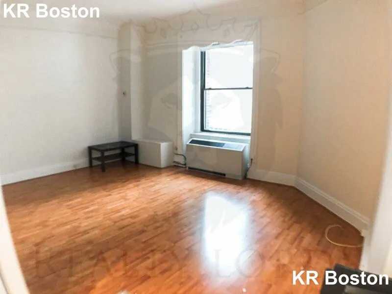62 Boylston St, Boston Downtown