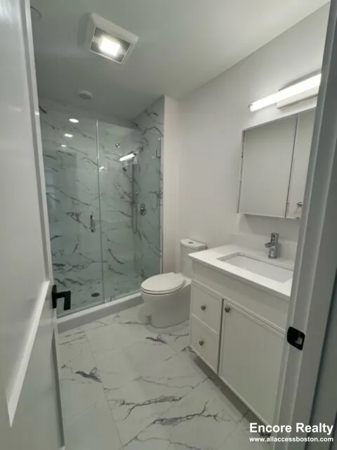 157 Everett St, Allston