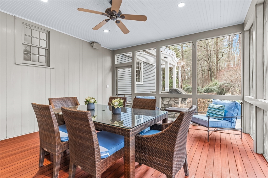 22 Chadwick Rd, Weston