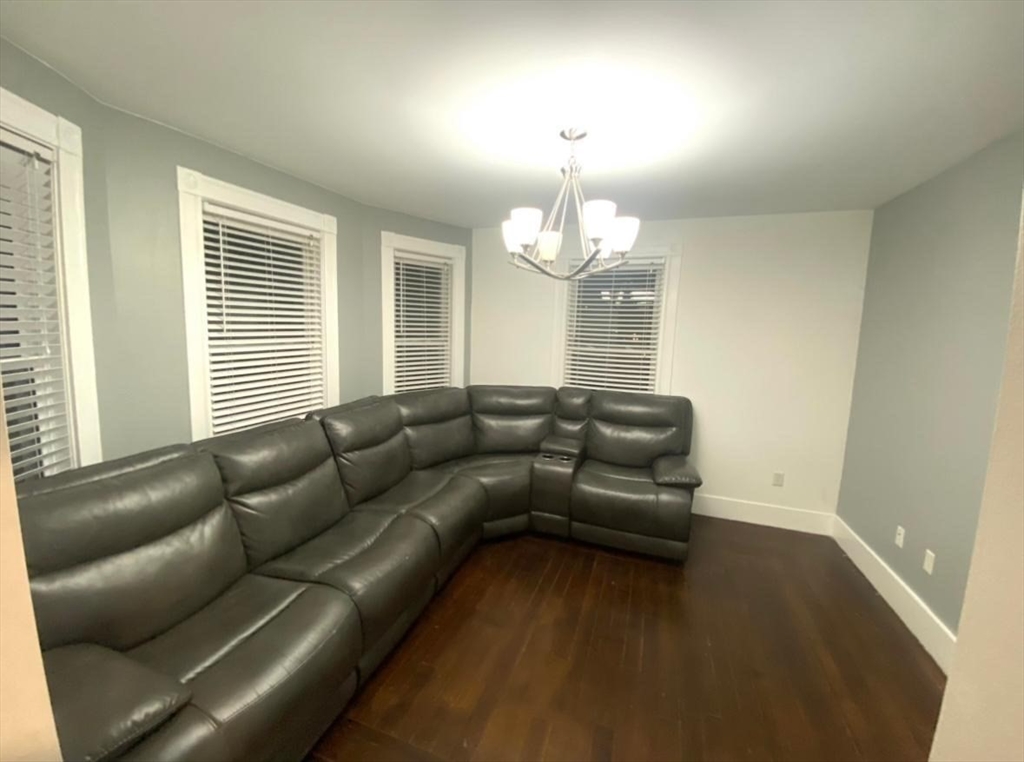 31 Houston Ave, Saugus