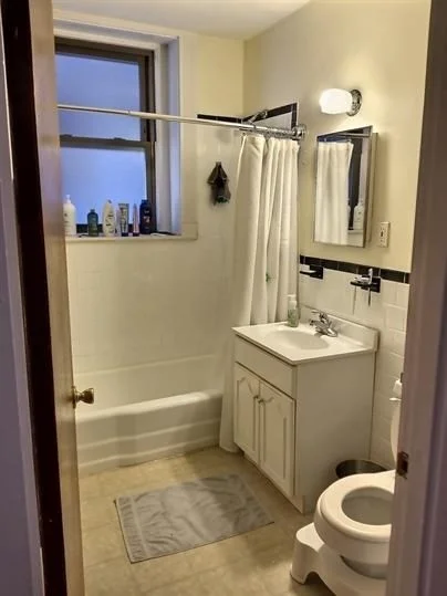 1386 Beacon, Coolidge Corner