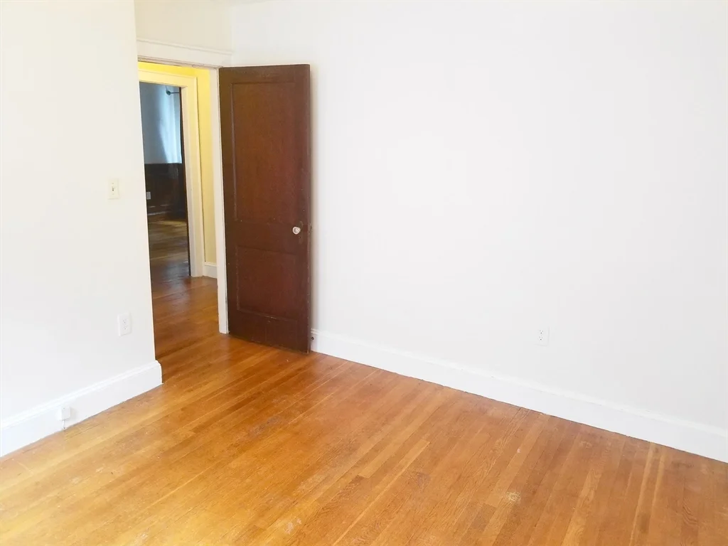 10 Hatherly Rd, Brighton