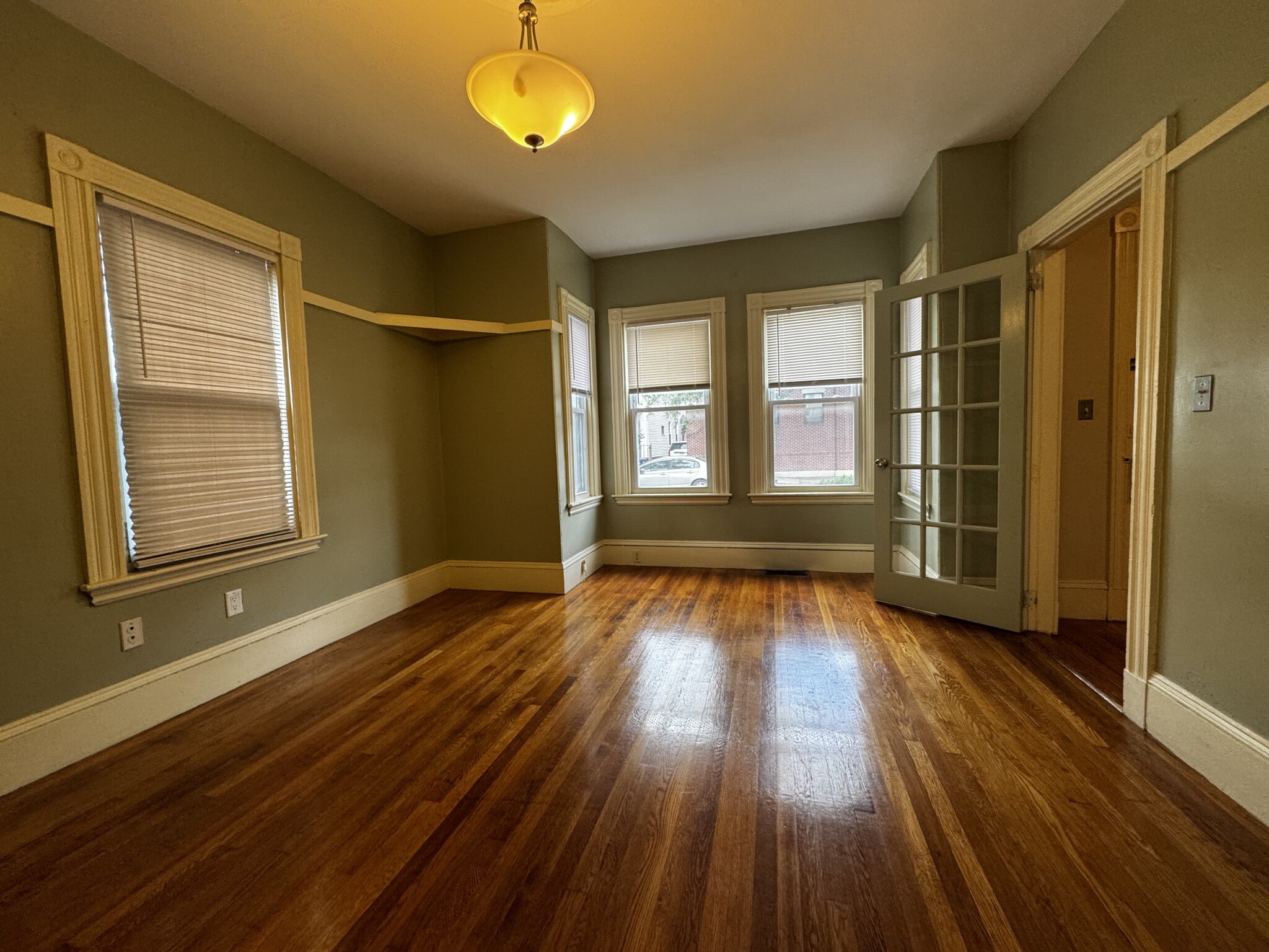 374 Highland Ave, Davis Square