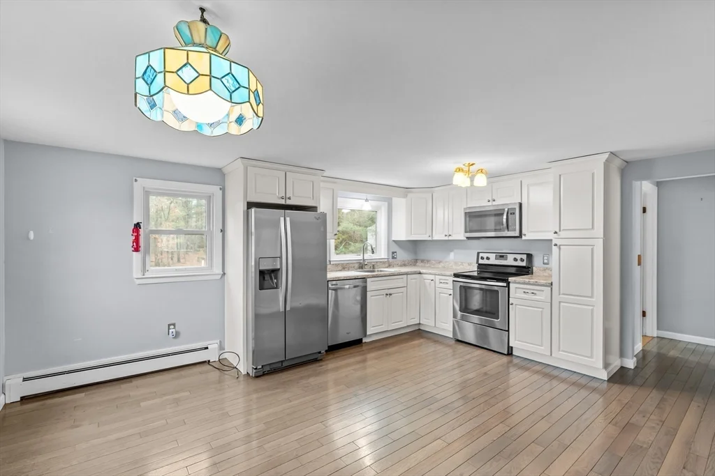 323 Flagg St, Bridgewater