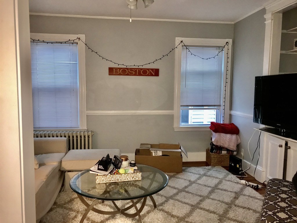 12 Winfield, South Boston