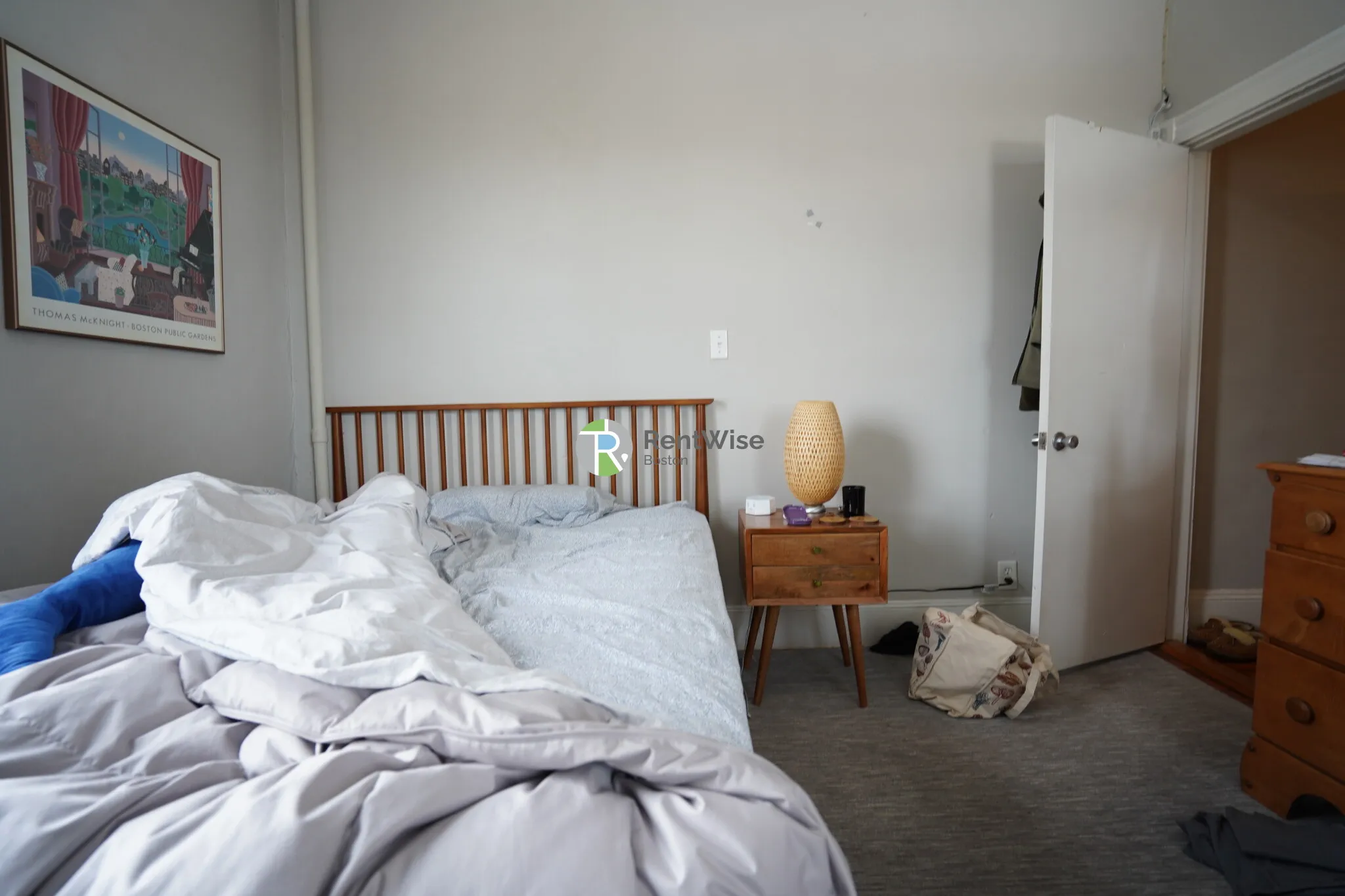 172 Bigelow St, Oak Square