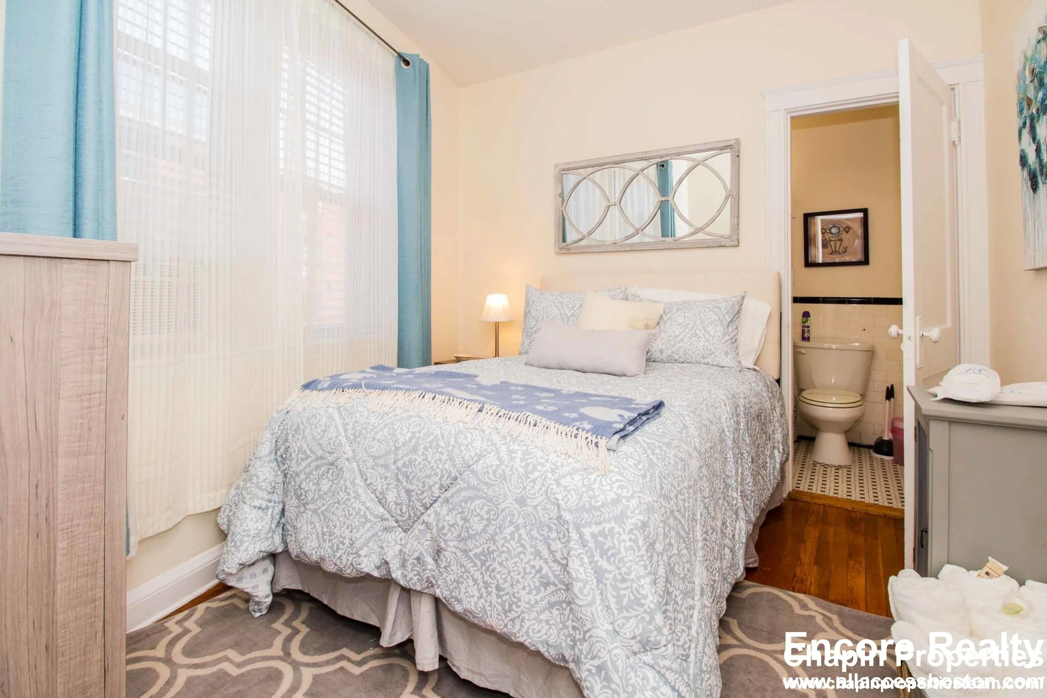 191 Kent St, Brookline