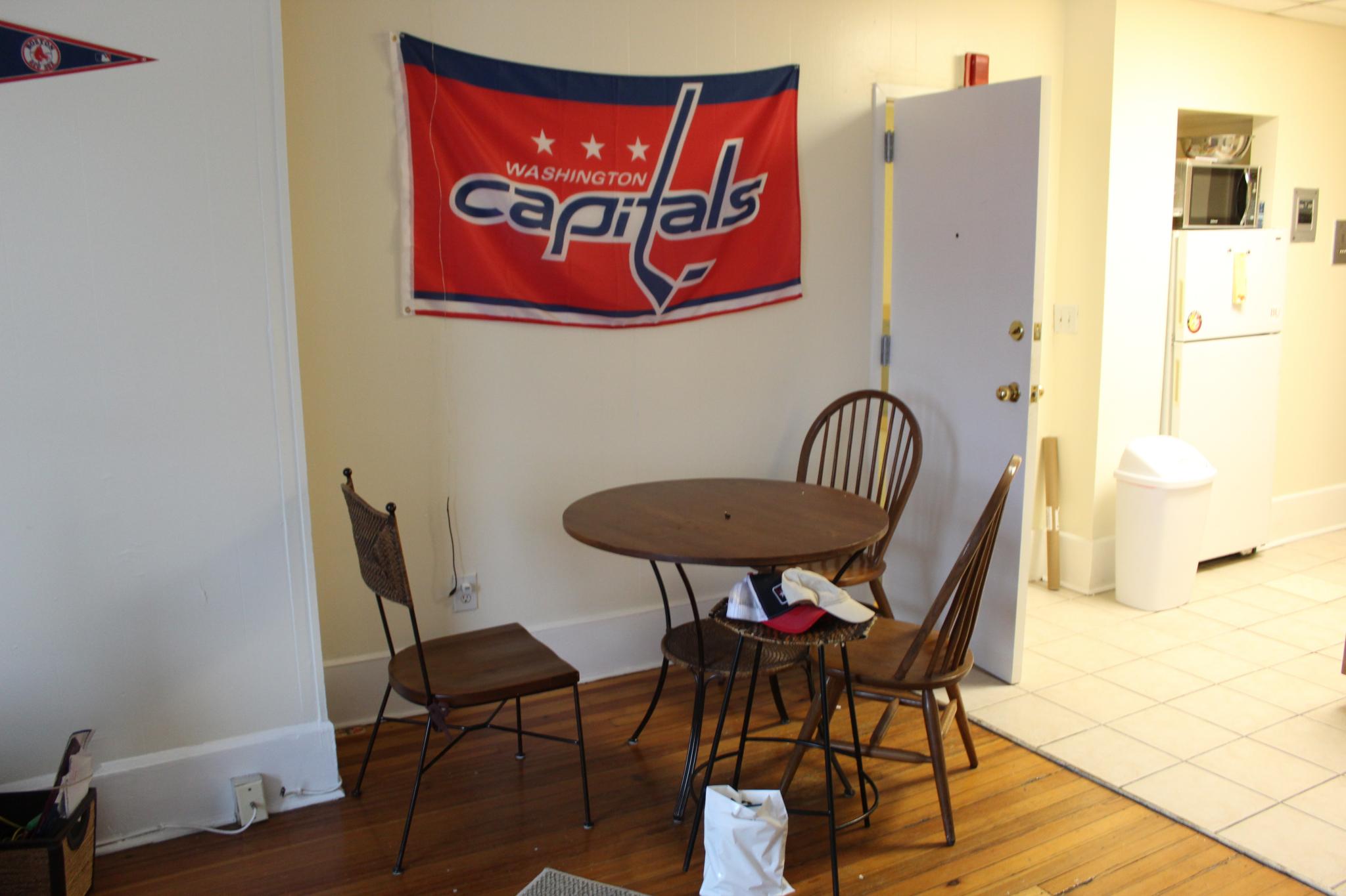 879 Beacon St, Fenway