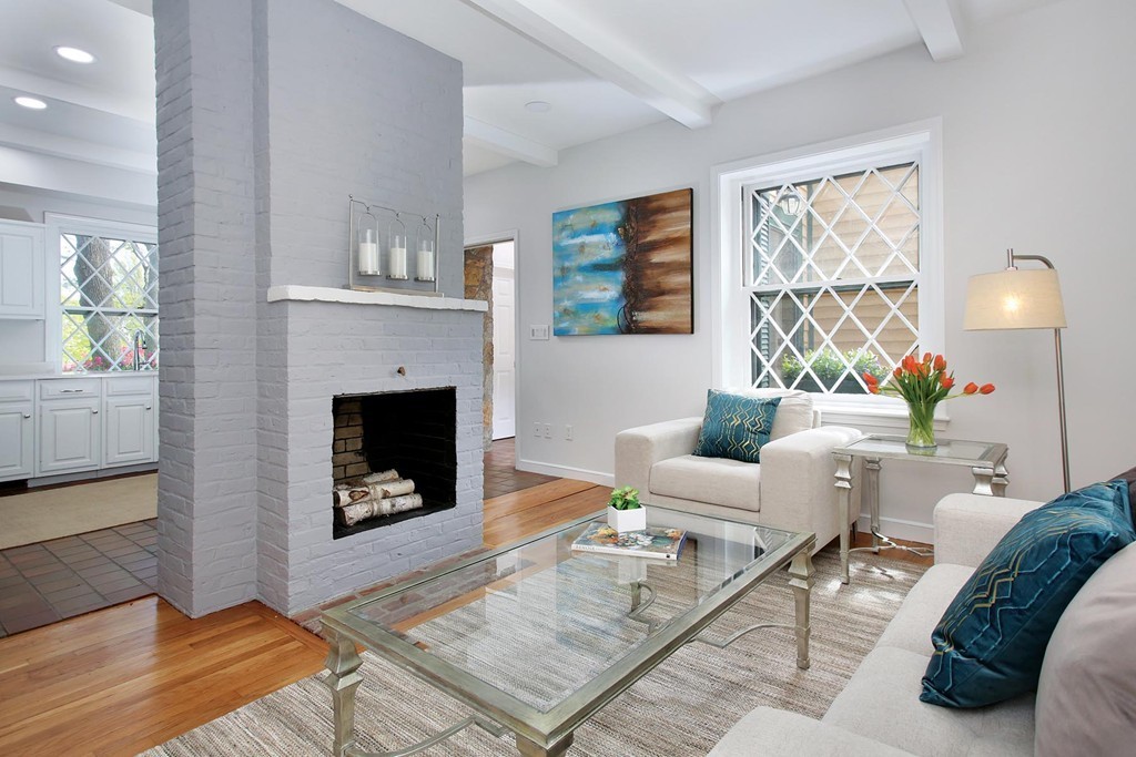 104 Buckminster Rd, Fisher Hill