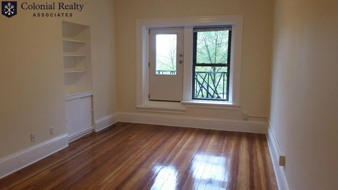 1463 Beacon St, Griggs Park