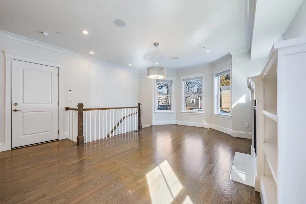 8 Enterprise St, Dorchester