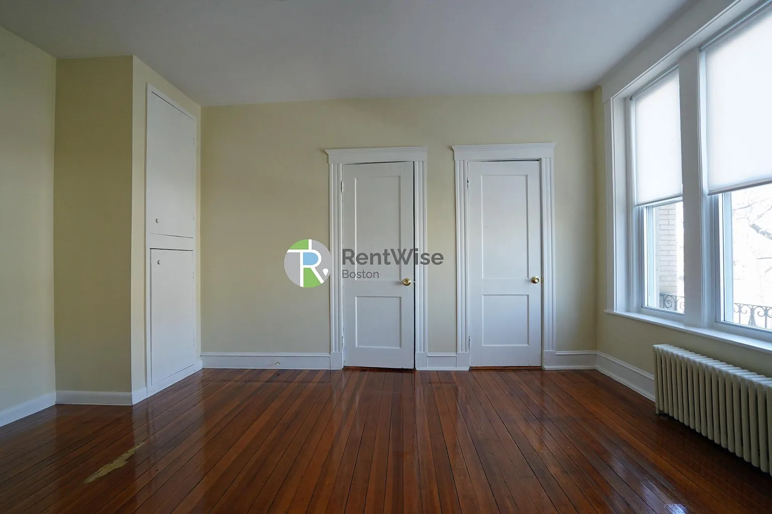 1132 Commonwealth Ave, North Brookline