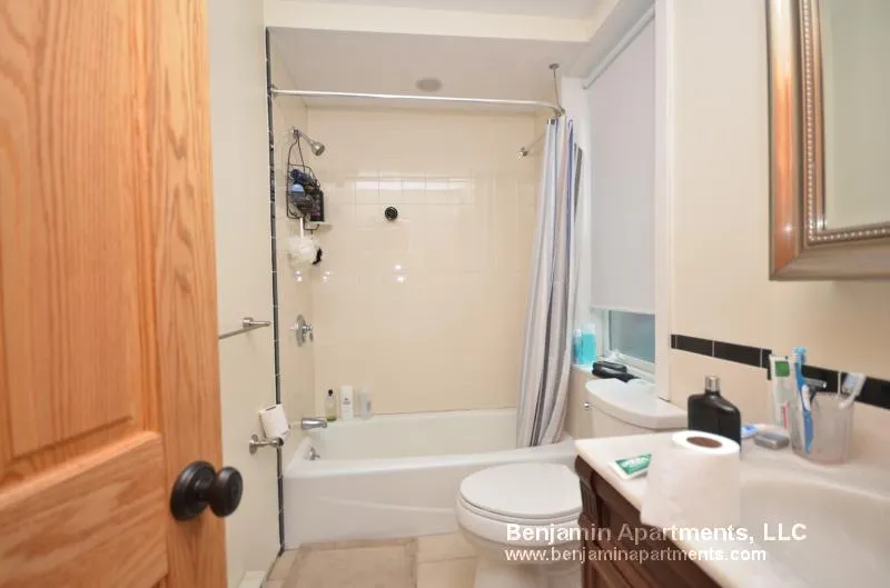 60 Phillips St, Beacon Hill