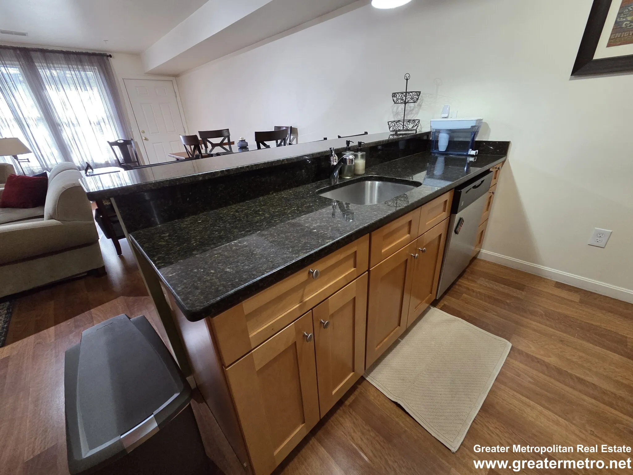 39 Chelsea St, East Boston