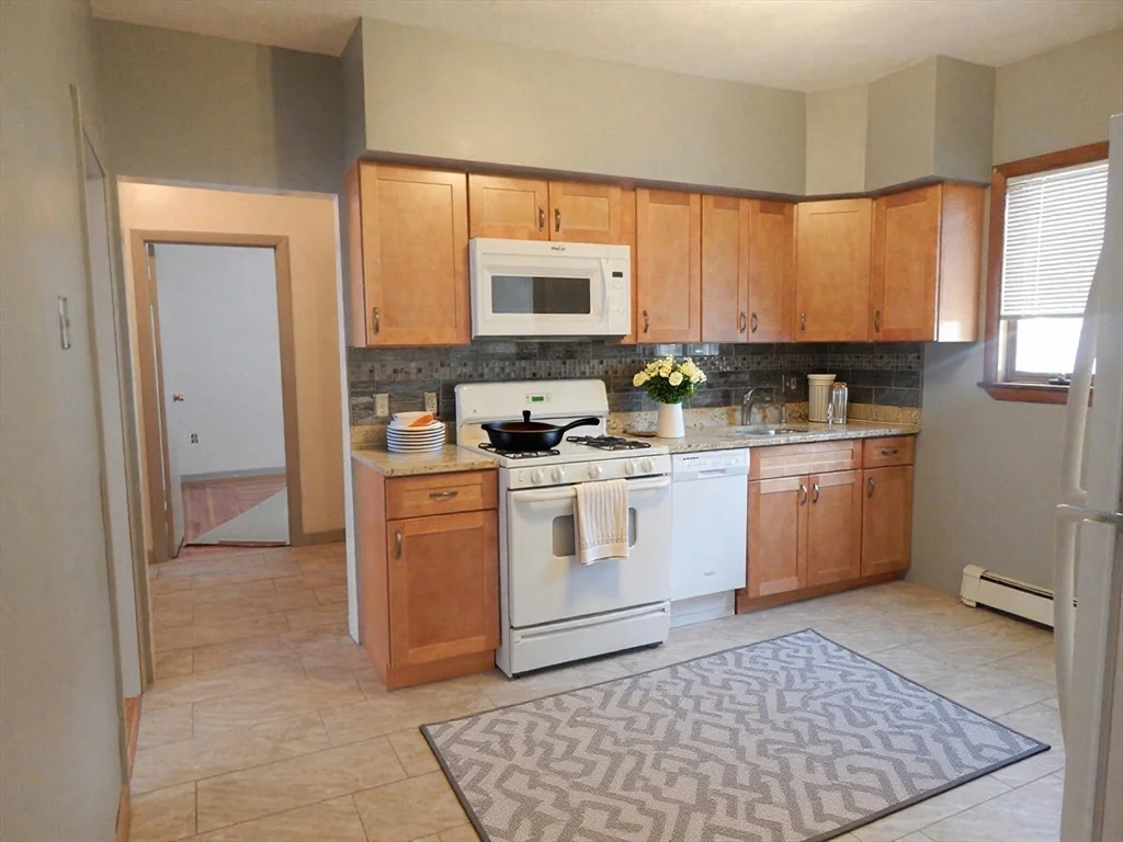 116 Grant Ave, Glenwood