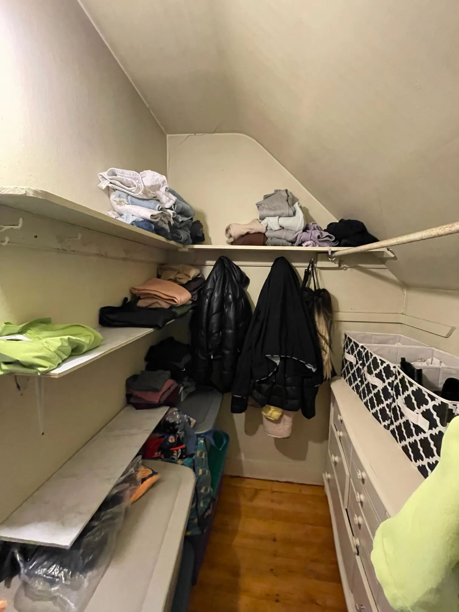 76 Linden St, Brighton