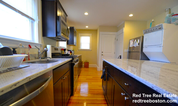 40 Glencoe St, Brighton