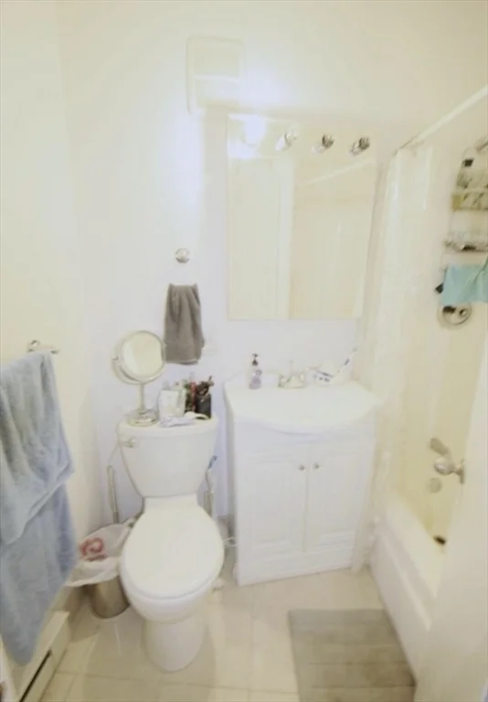 12 Stoneholm St, Fenway